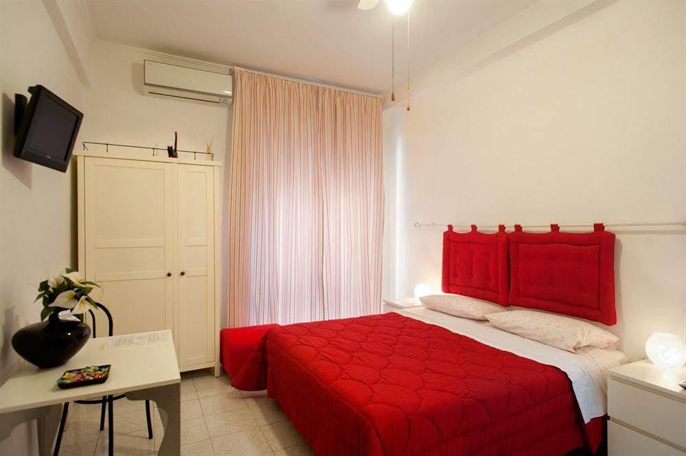 Interno 9 Ξενοδοχείο Ρώμη Εξωτερικό φωτογραφία